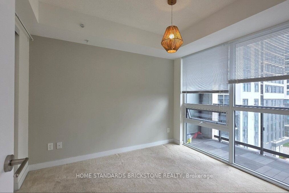 606 – 20 Thomas Riley Road