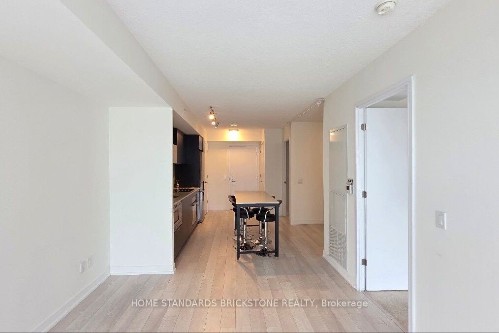 606 – 20 Thomas Riley Road