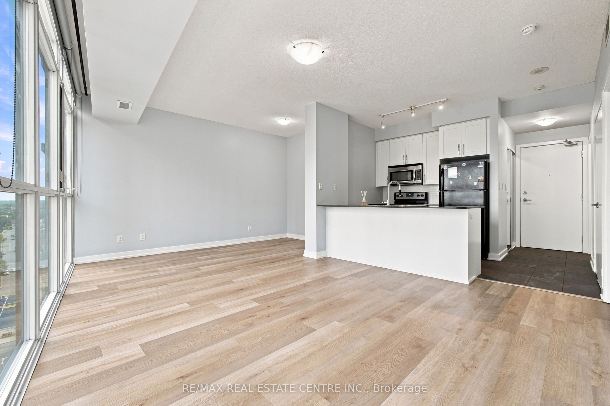 1103-4065-brickstone-mews-mississauga-W13697476-19-p 1103 – 4065 Brickstone Mews
