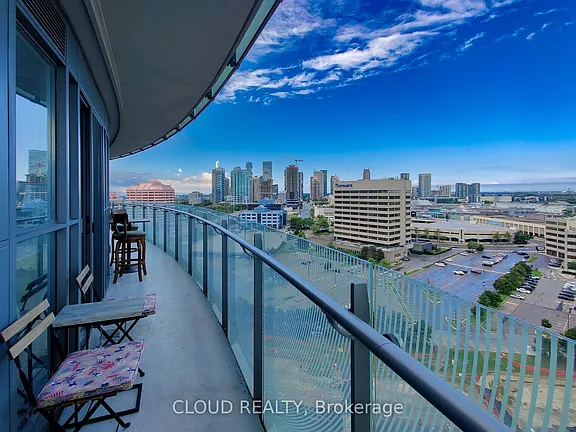 1608 50 Absolute Ave