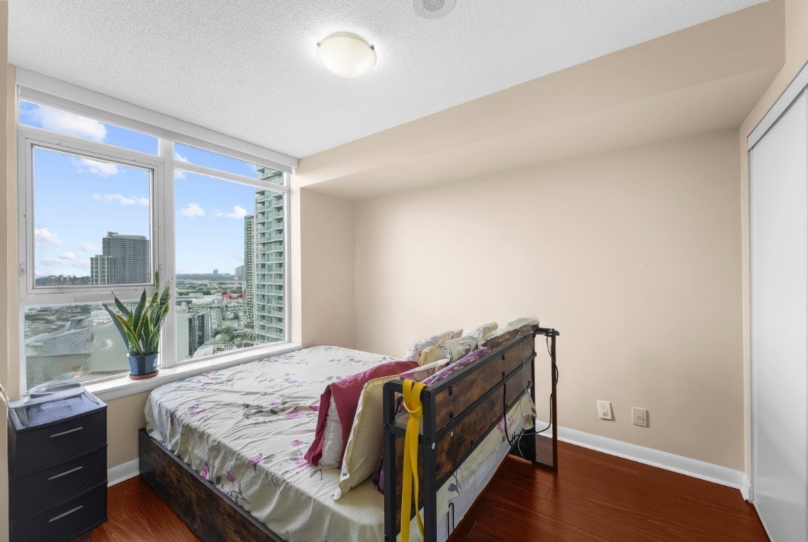 2209 – 190 Borough Drive