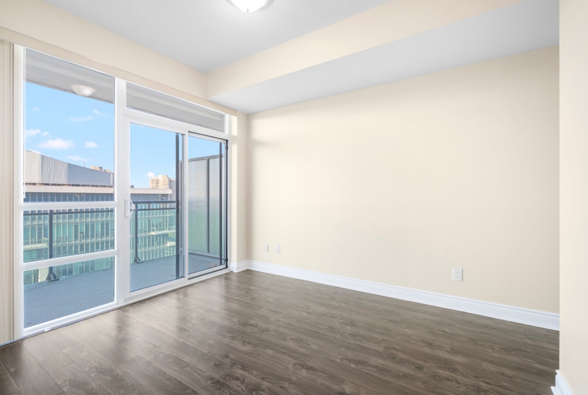 2604 – 16 Brookers Lane