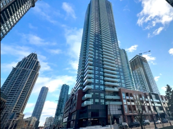 1804 – 430 Square One Drive