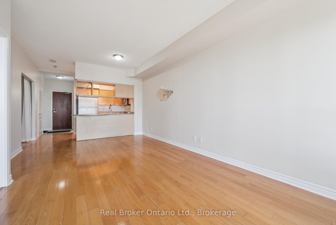 2103 – 4090 Living Arts Drive