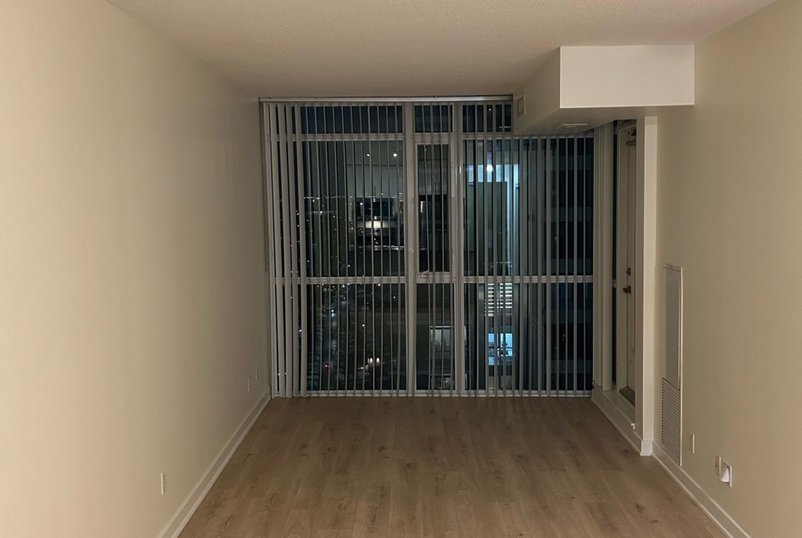 2105 – 4065 Brickstone Mews