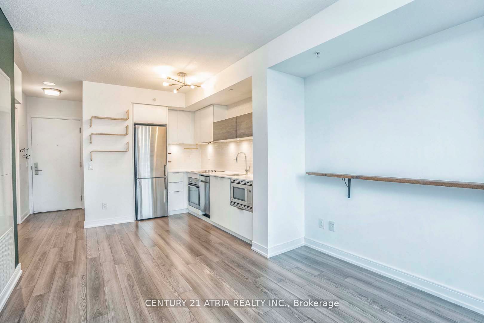 2703-20-thomas-riley-road-toronto-W13157084-10 2703 – 20 Thomas Riley Road