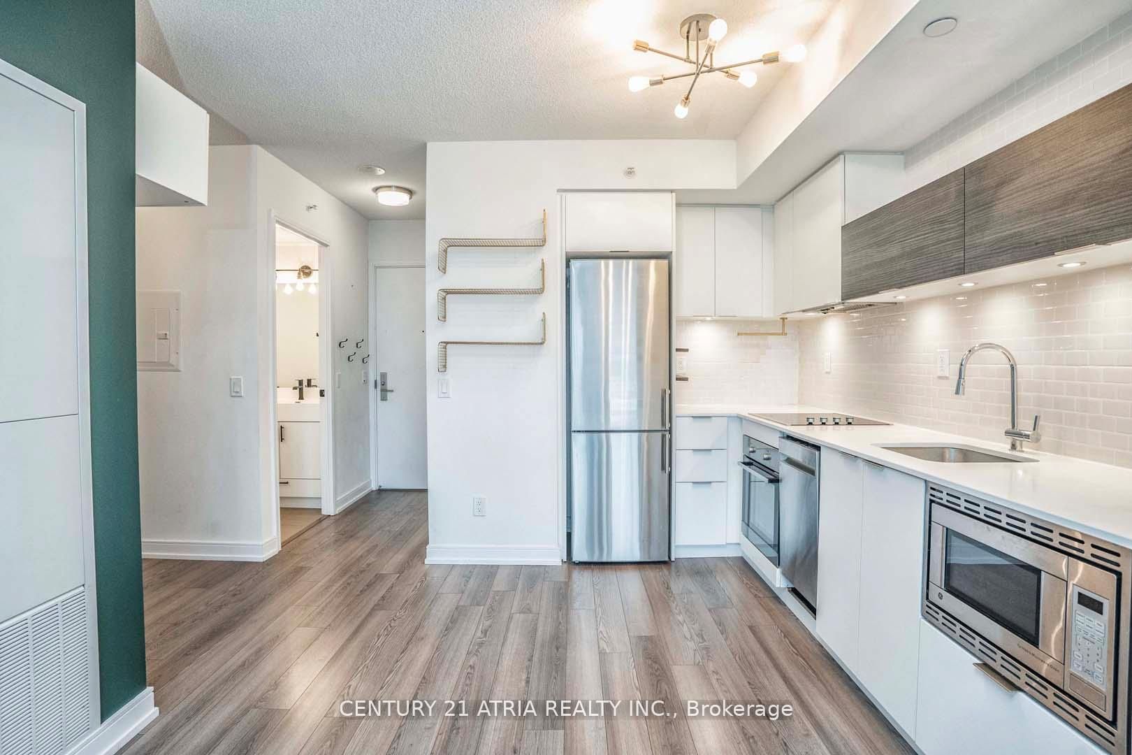 2703-20-thomas-riley-road-toronto-W13157084-8 2703 – 20 Thomas Riley Road