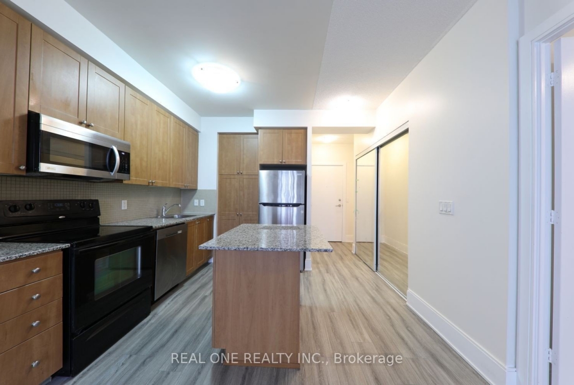 2708 – 330 Burnhamthorpe Road W