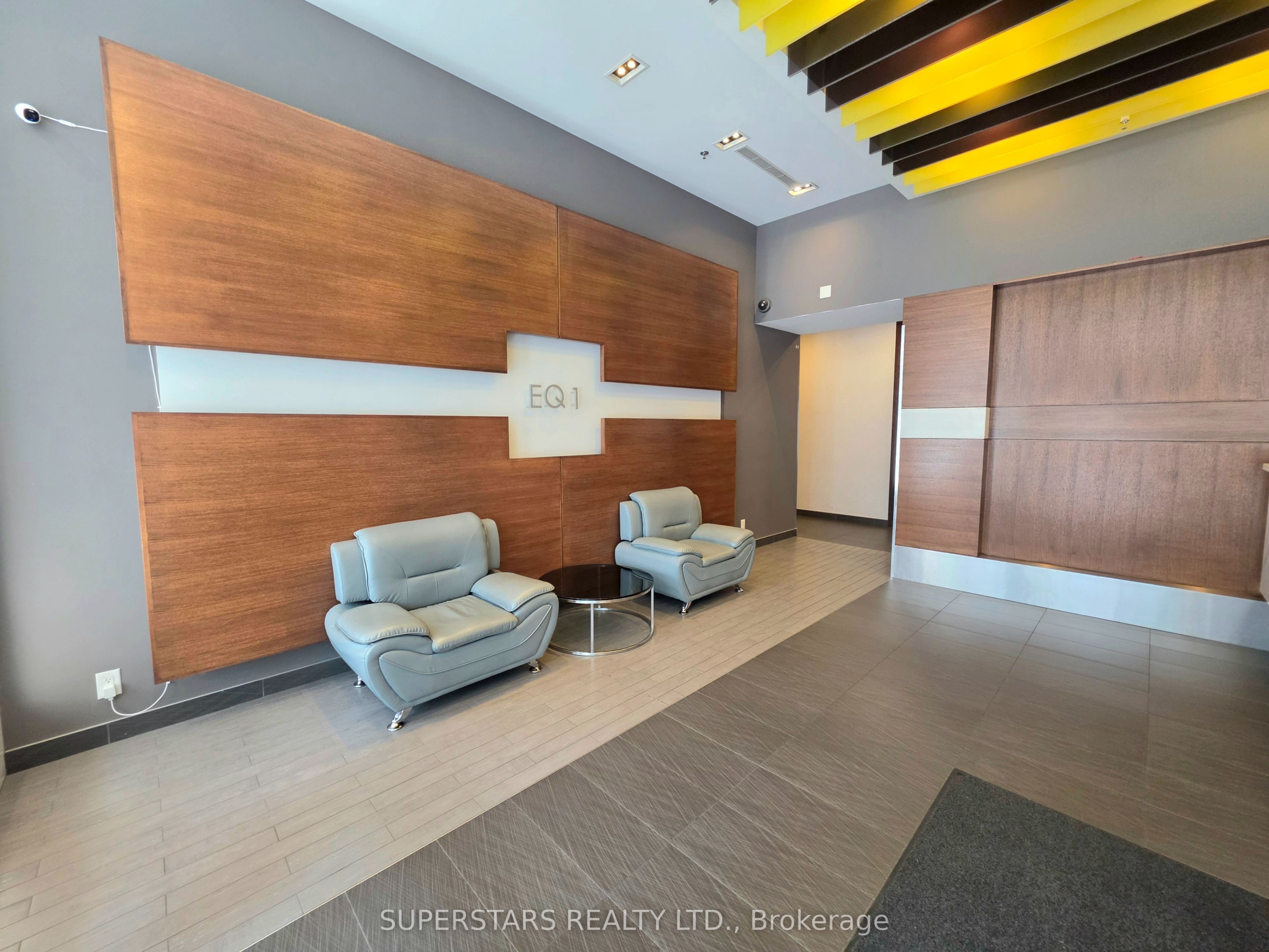 3008-70-town-centre-court-toronto-E13665206-3 3008 – 70 Town Centre Ct, Toronto