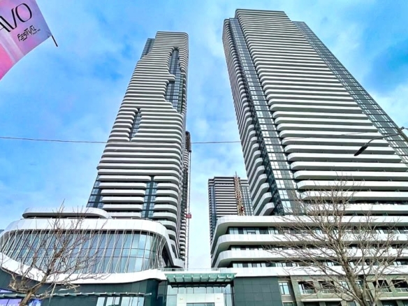 1611 – 225 Commerce Street