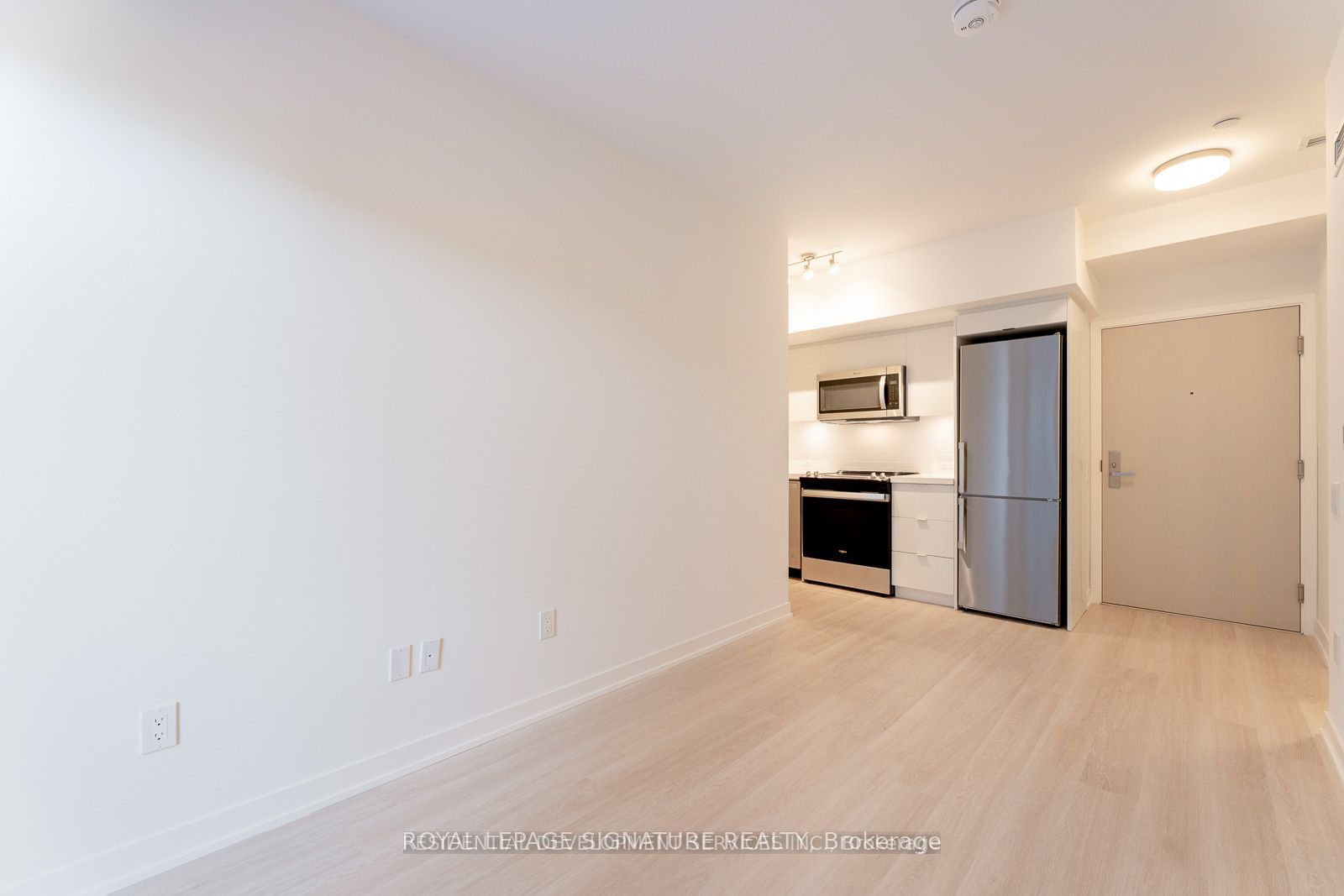 548-500-wilson-avenue-toronto-C13426624-14 548 – 500 Wilson Avenue