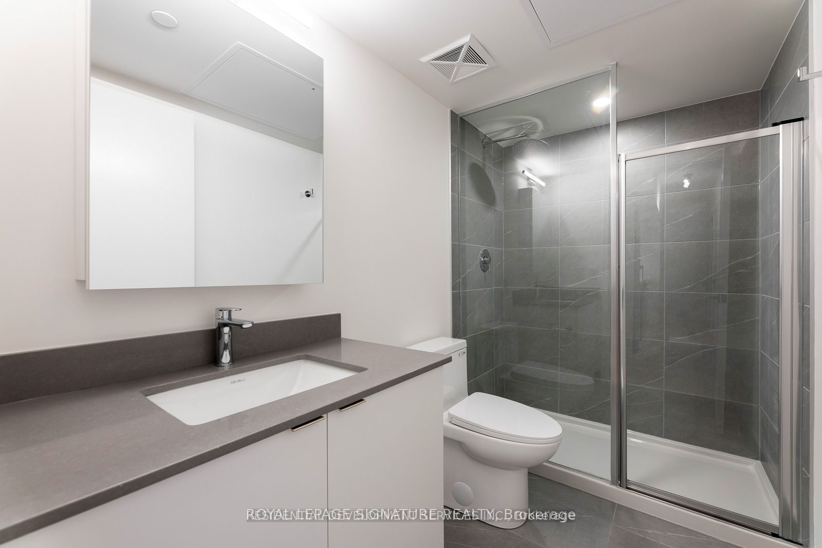 548-500-wilson-avenue-toronto-C13426624-4 548 – 500 Wilson Avenue