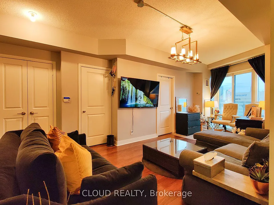 1608 50 Absolute Ave