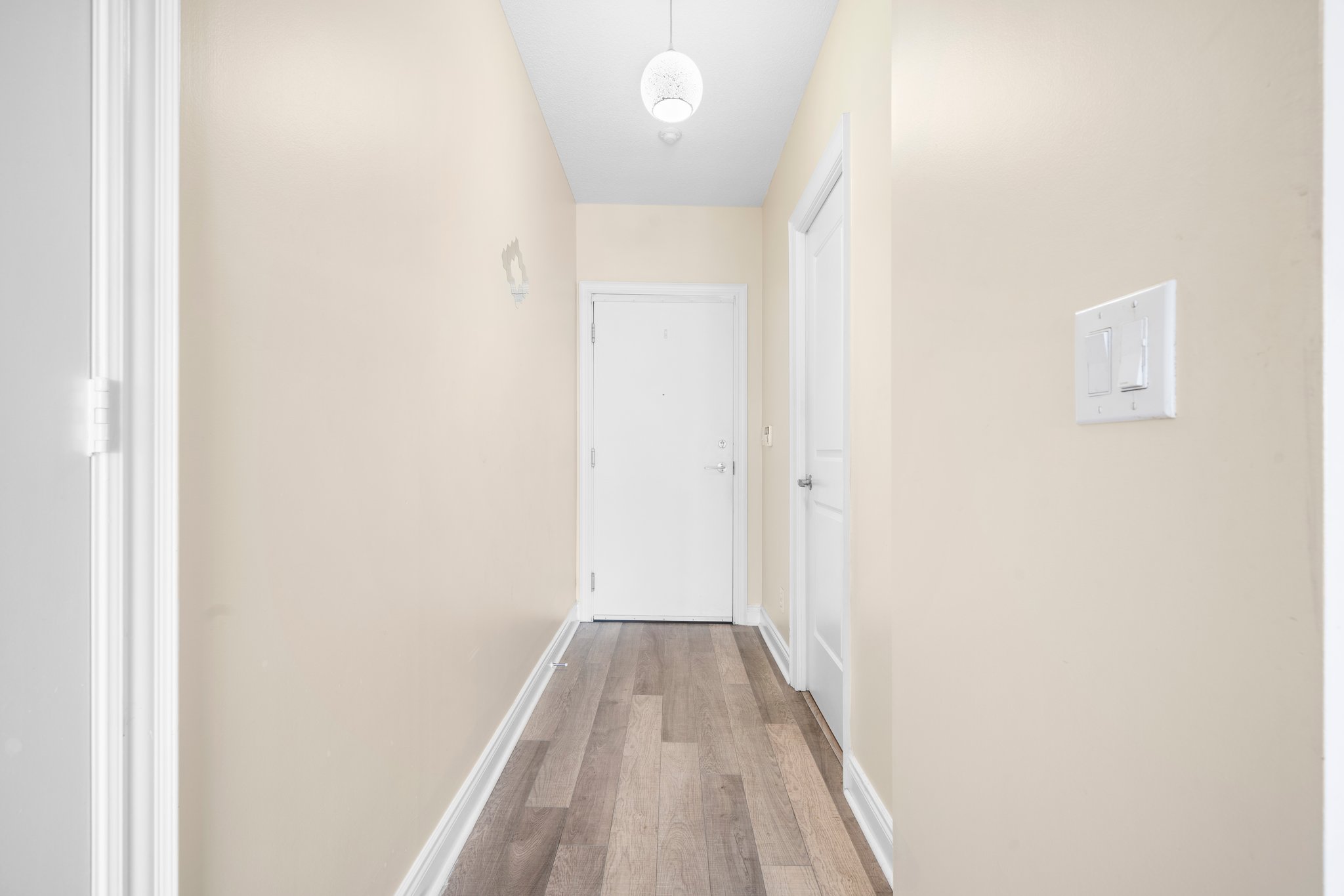 6-web-or-mls-16-brookers-ln-2604 2604 – 16 Brookers Lane