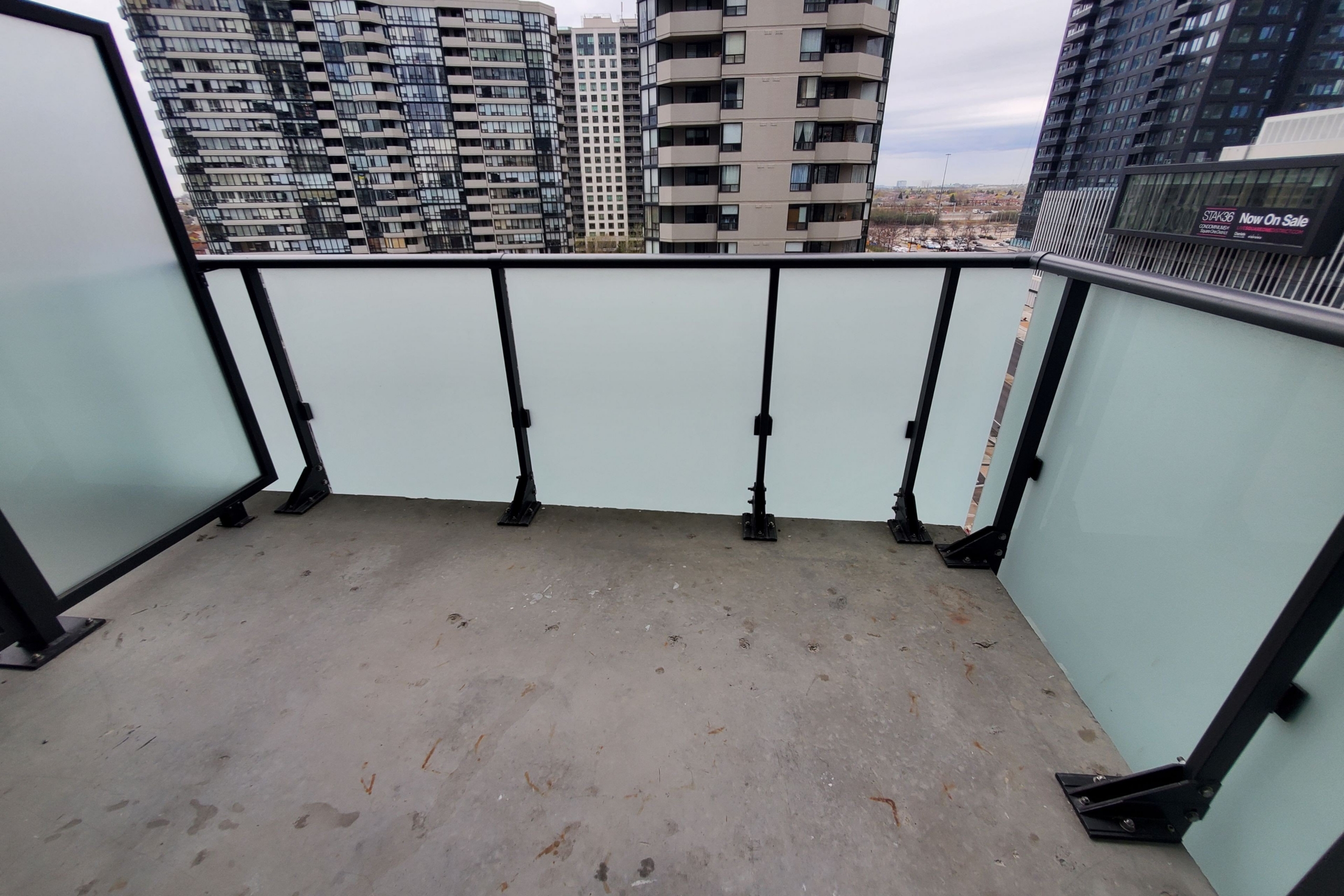 620-430-square-one-drive-mississauga-W13659622-15-p 620 – 430 Square One Drive
