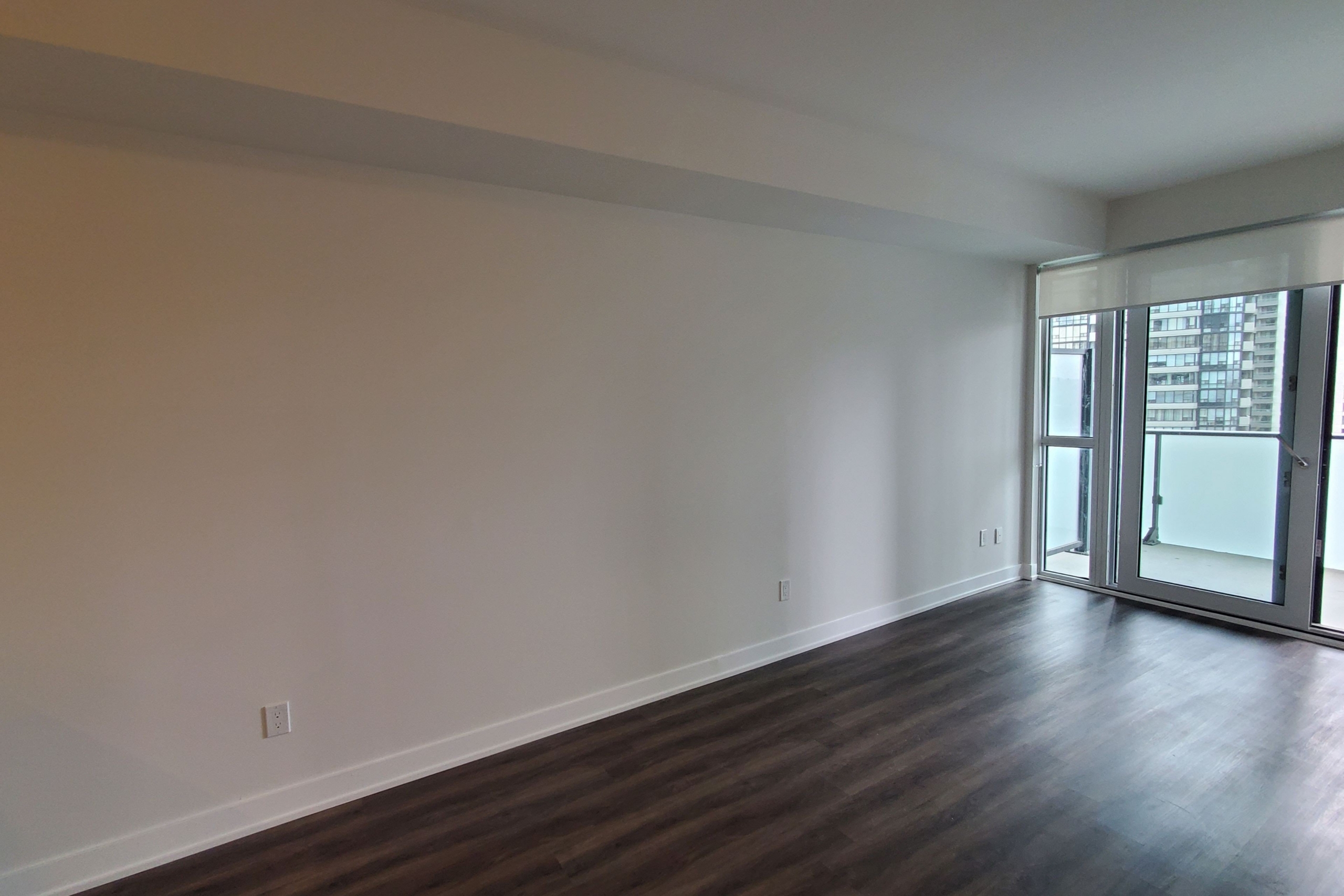 620-430-square-one-drive-mississauga-W13659622-2-p 620 – 430 Square One Drive