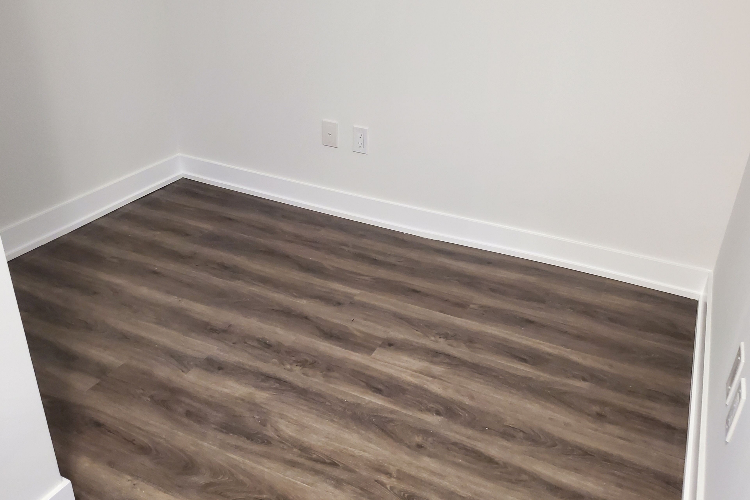 620-430-square-one-drive-mississauga-W13659622-6-p 620 – 430 Square One Drive