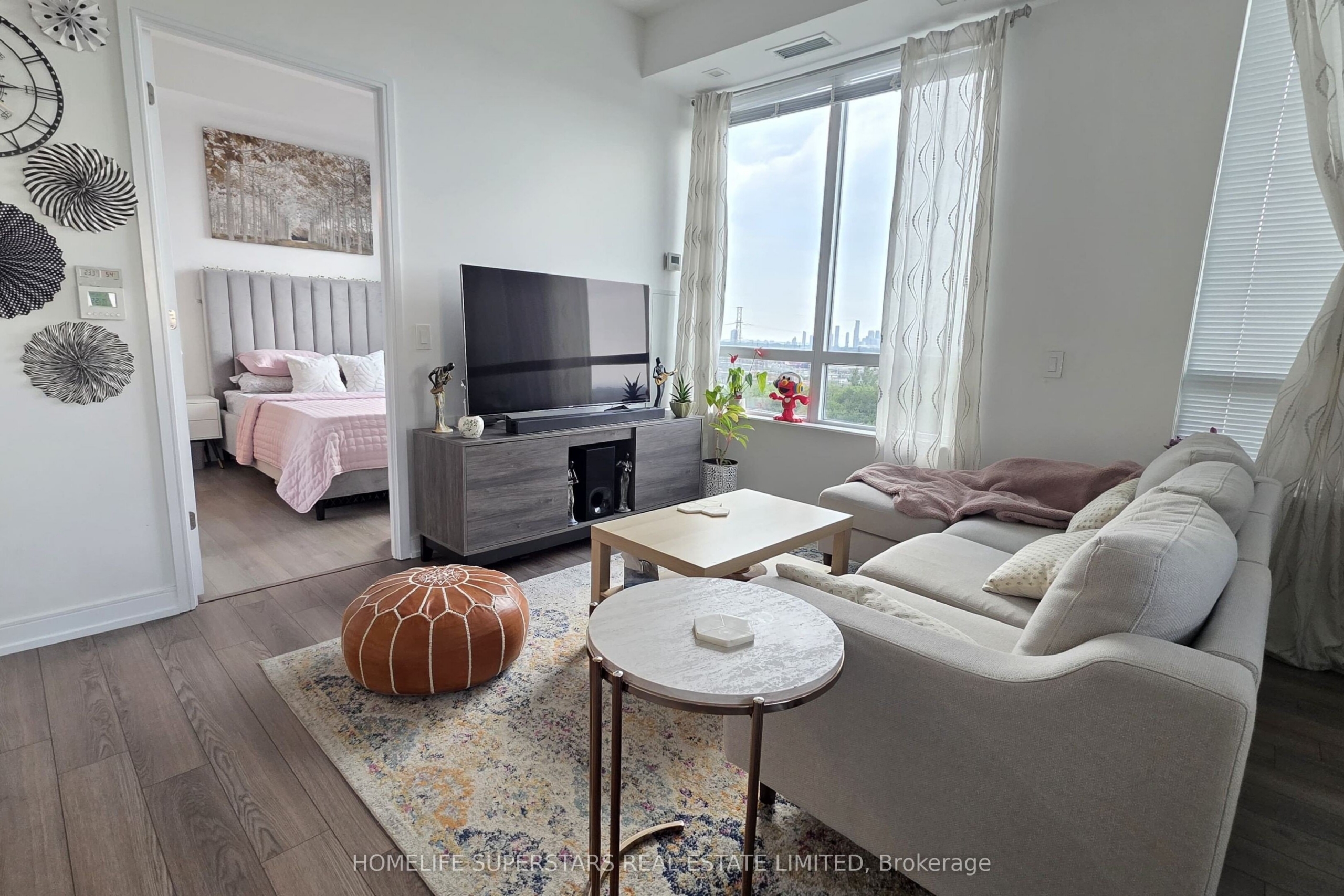 809-20-thomas-riley-road-west-toronto-W13642982-14-p 809 – 20 Thomas Riley Road W