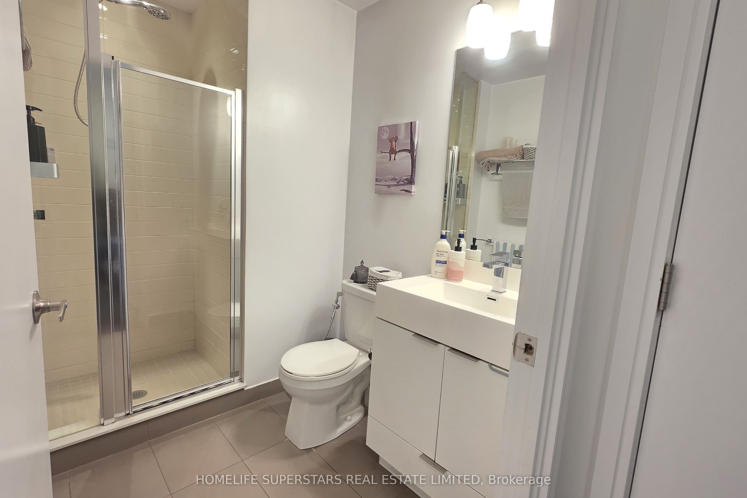 809-20-thomas-riley-road-west-toronto-W13642982-17-p 809 – 20 Thomas Riley Road W