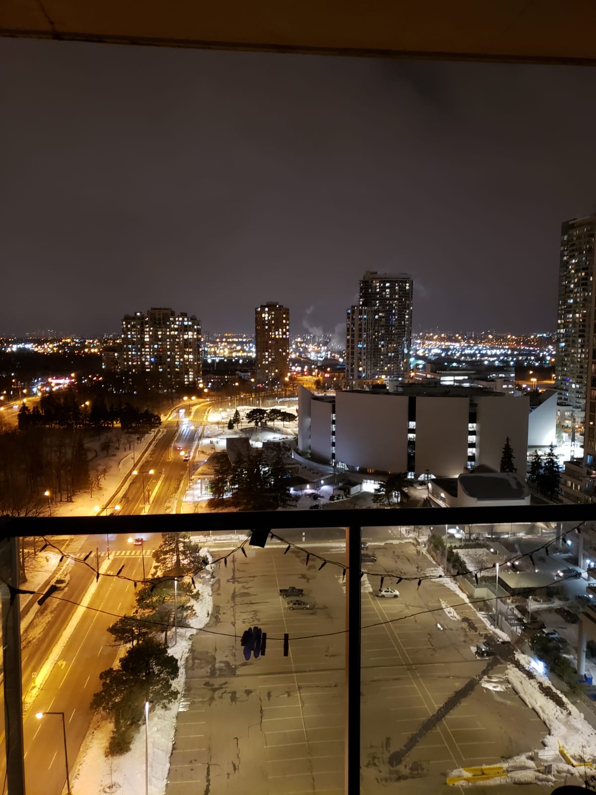 2209 – 190 Borough Drive