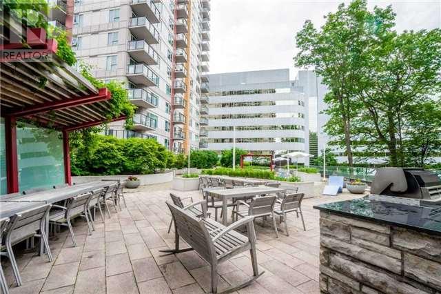 2209 – 190 Borough Drive