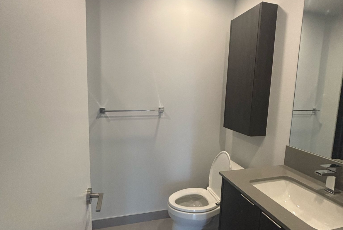 1206 – 430 Square One Drive